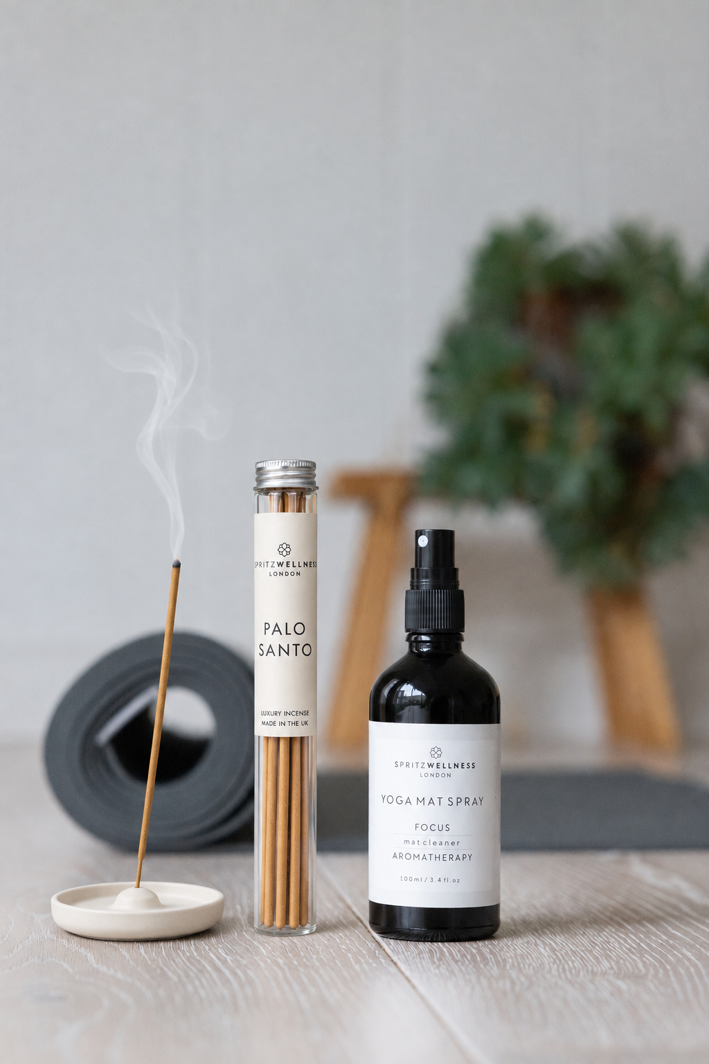 A Guide to Palo Santo Incense: Scent Notes, Tips and Rituals