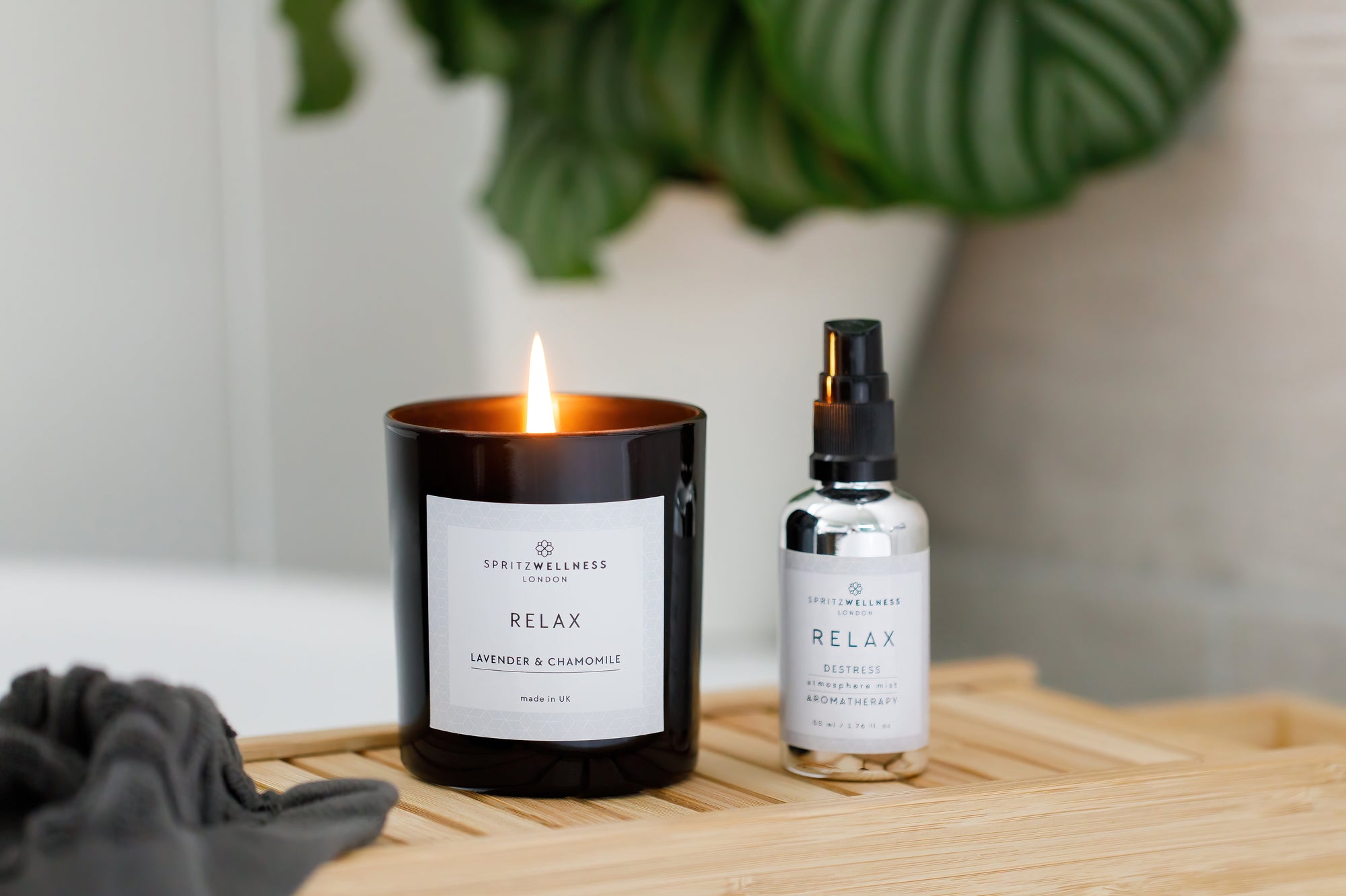 Spritz Wellness Relax lavender and chamomile candle