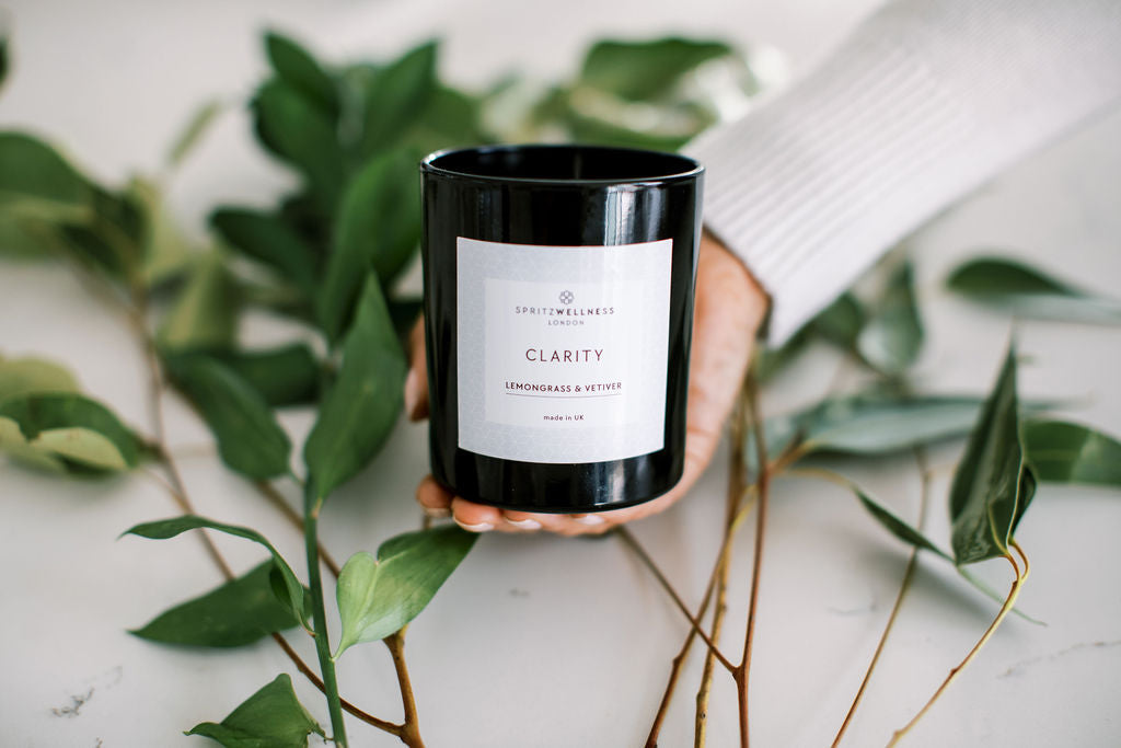 Spritz Wellness aromatherapy candle and natural ingredients