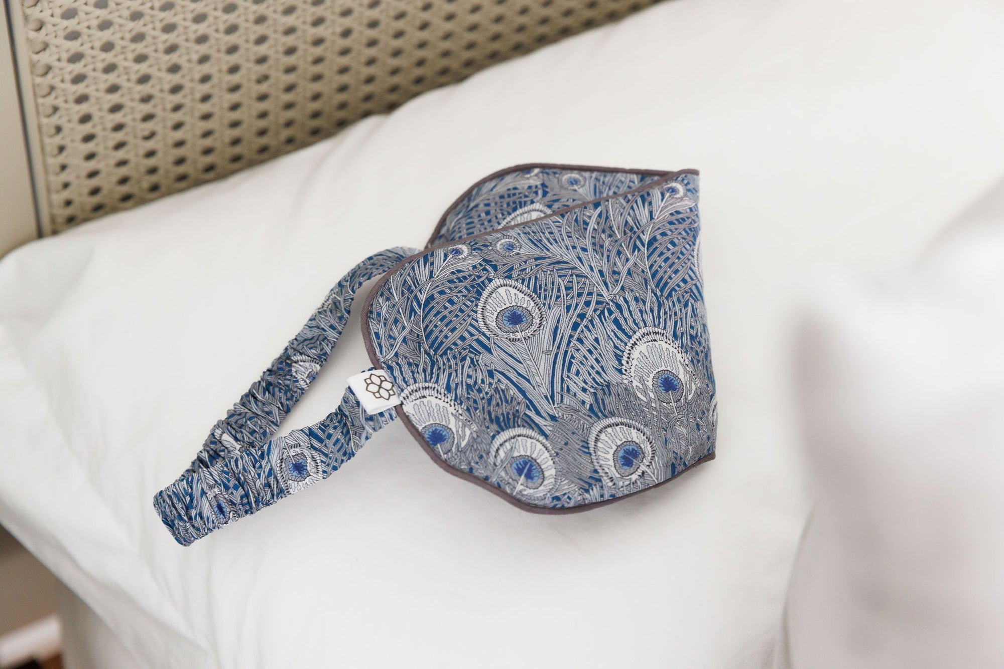 Luxury Lavender Eye Mask - Hera Blue