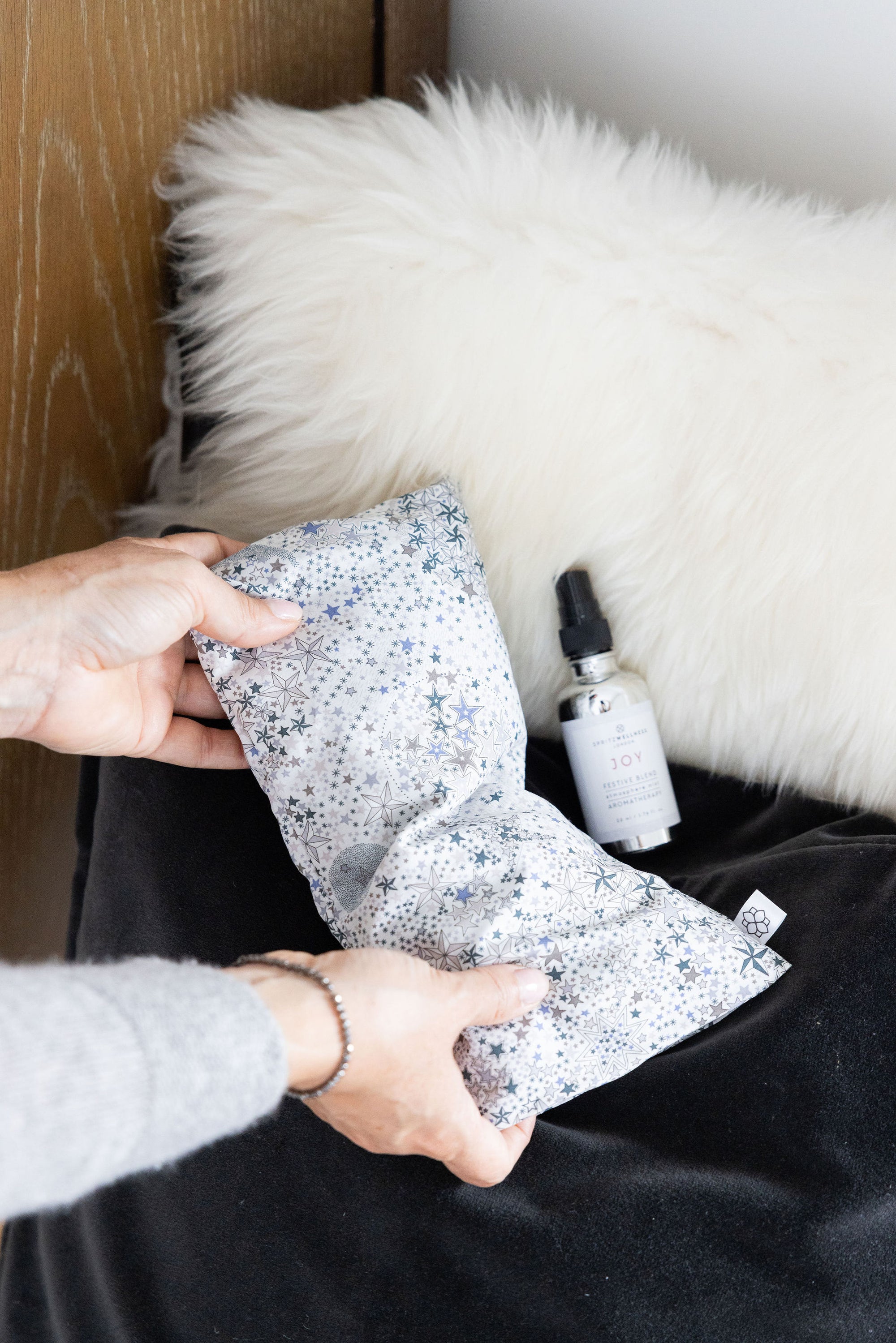 Aromatherapy Liberty Print Eye Pillow - Stars